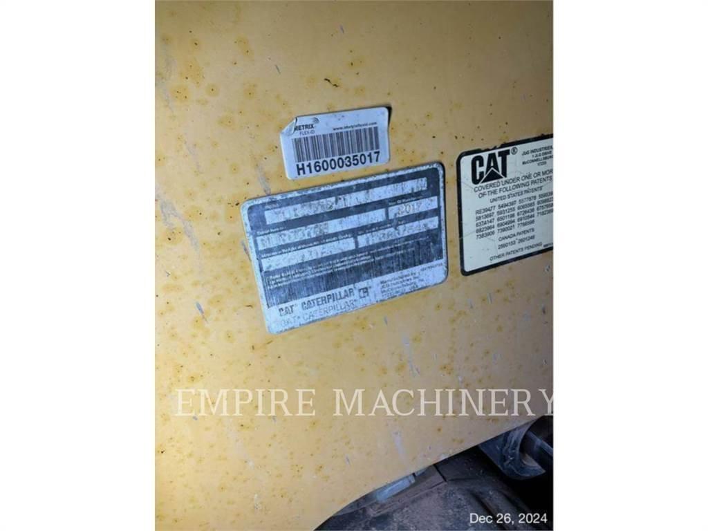 CAT TL1255D Телескопічні навантажувачі