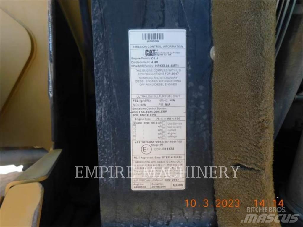 CAT TL1255D Телескопічні навантажувачі
