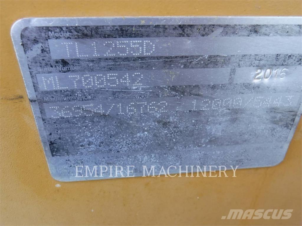 CAT TL1255D Телескопічні навантажувачі
