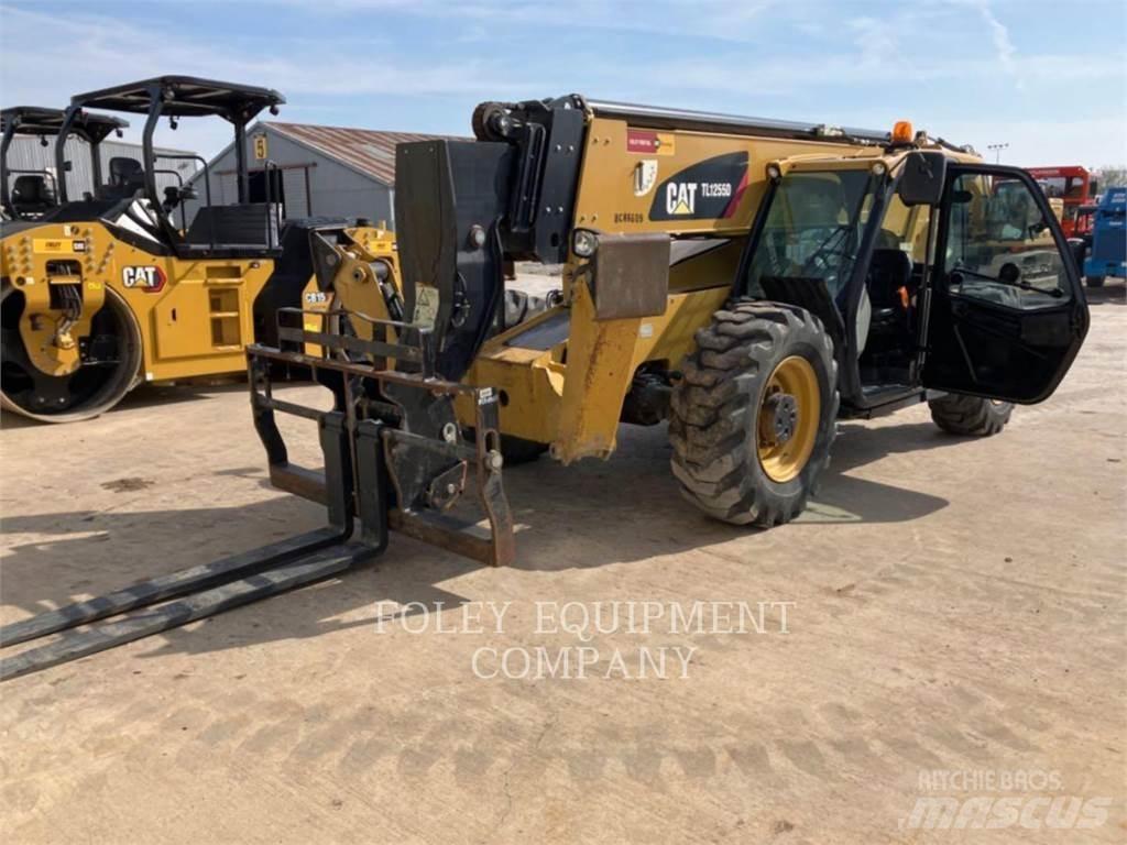 CAT TL1255DC Телескопічні навантажувачі