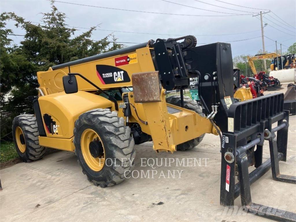 CAT TL1255DC Телескопічні навантажувачі