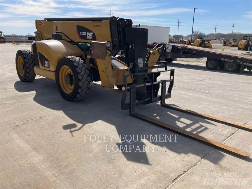 CAT TL1255DC Телескопічні навантажувачі