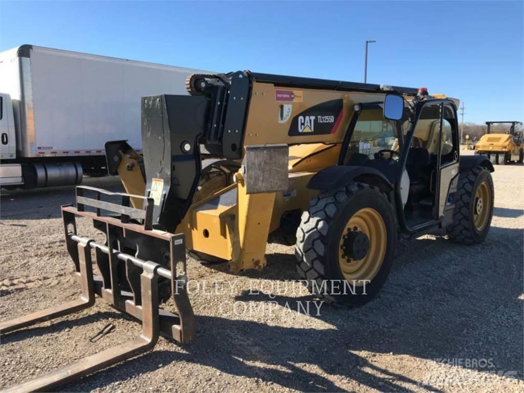 CAT TL1255DO Телескопічні навантажувачі