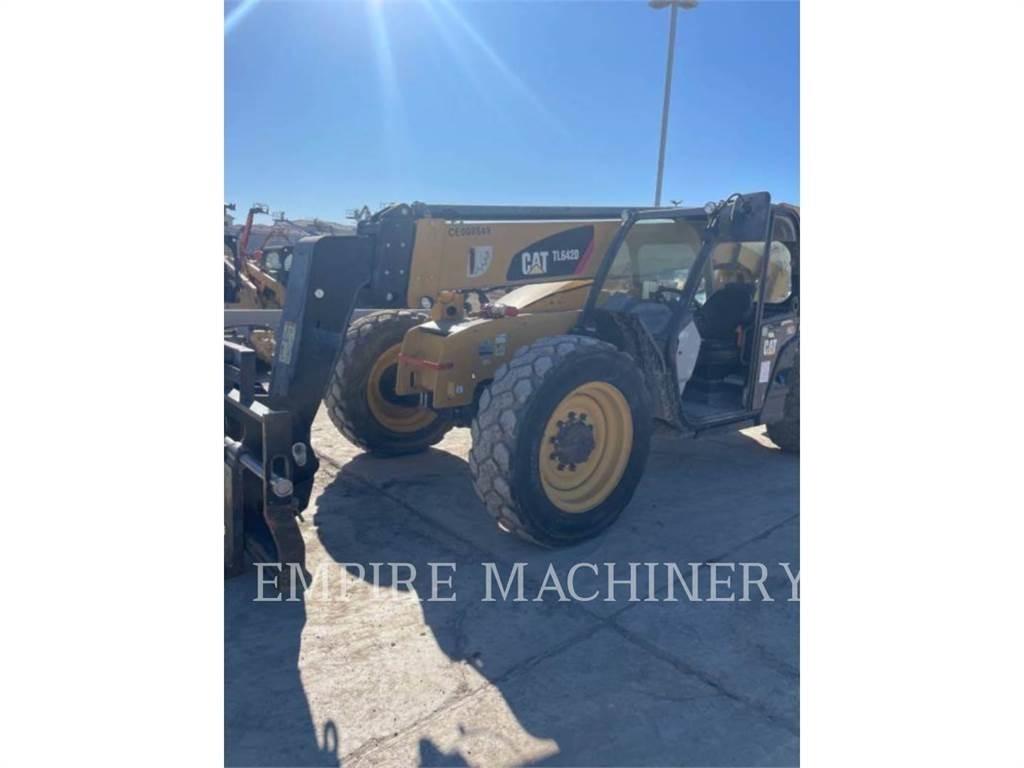 CAT TL642D Телескопічні навантажувачі