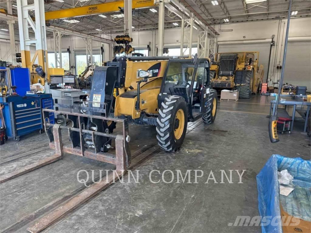 CAT TL642D Телескопічні навантажувачі