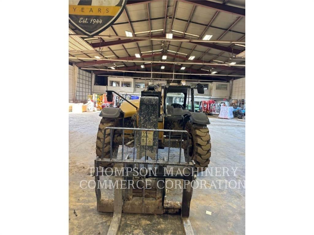 CAT TL642D Телескопічні навантажувачі