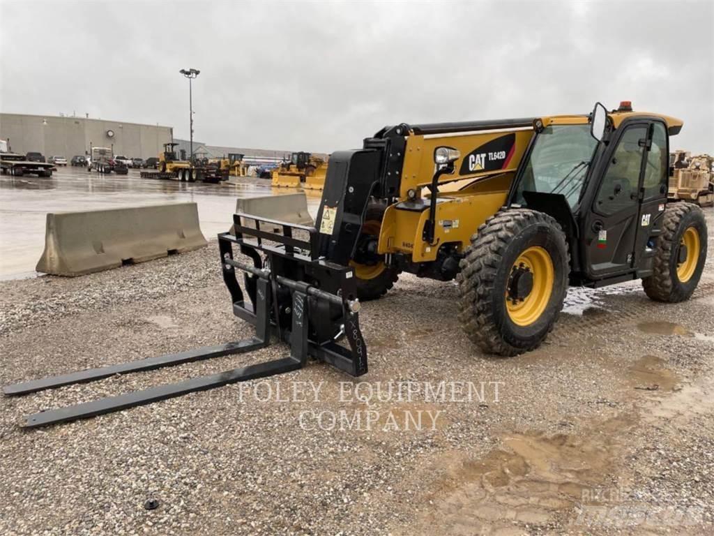 CAT TL642DC Телескопічні навантажувачі