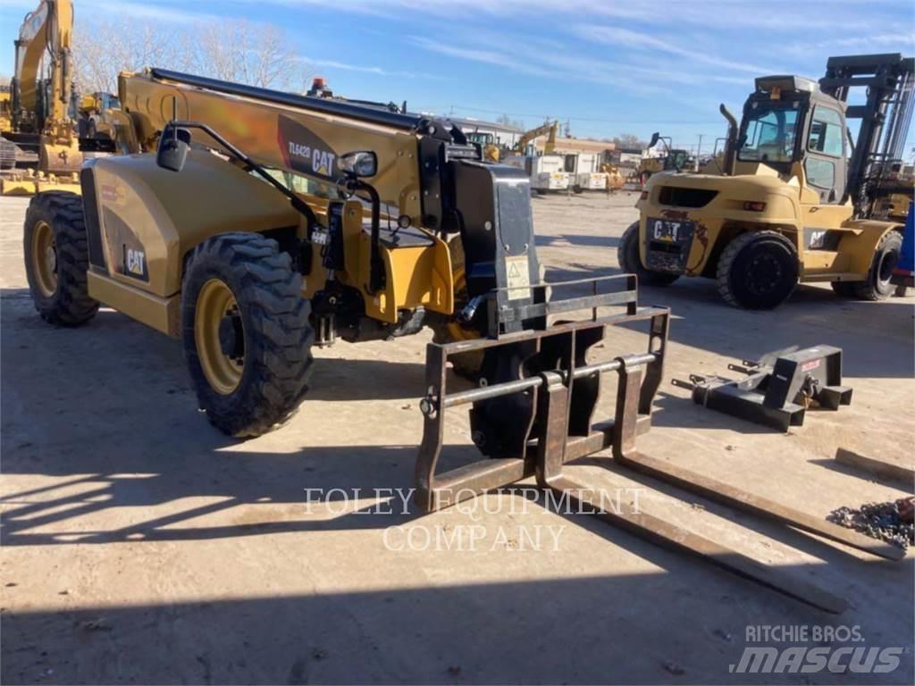 CAT TL642DO Телескопічні навантажувачі