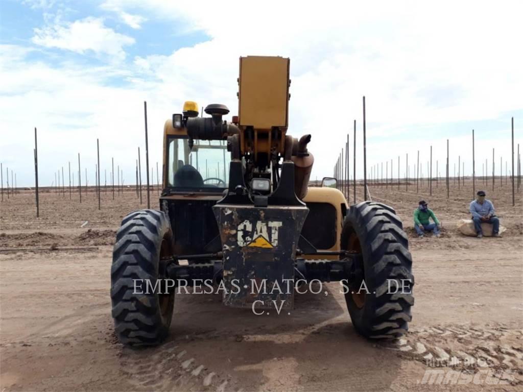 CAT TL943 Телескопічні навантажувачі