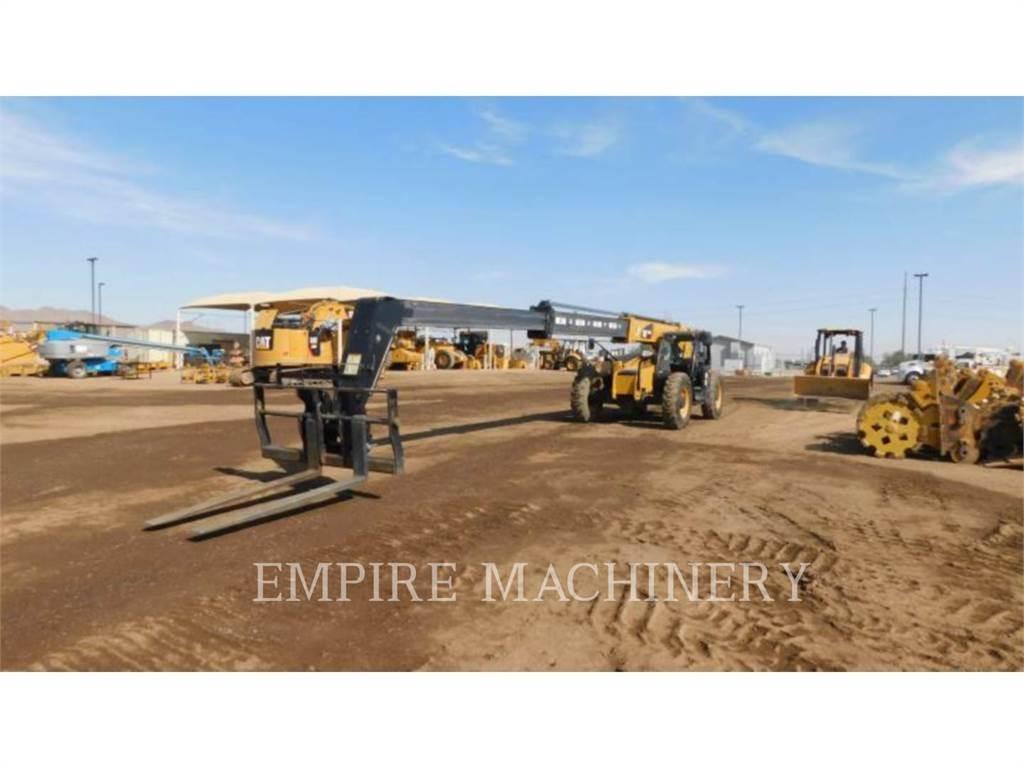 CAT TL943D Телескопічні навантажувачі