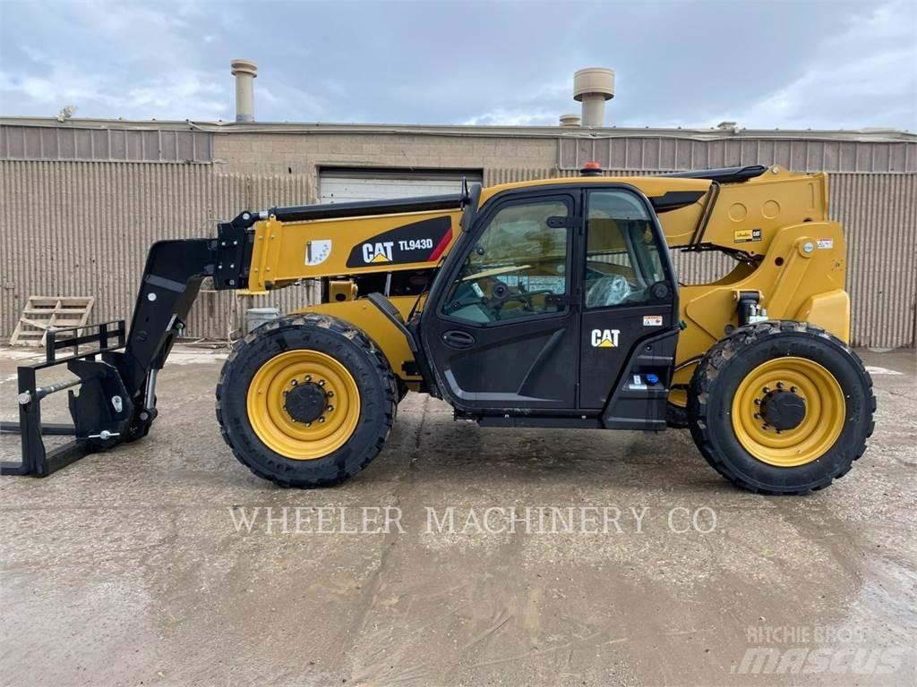 CAT TL943D CB Телескопічні навантажувачі