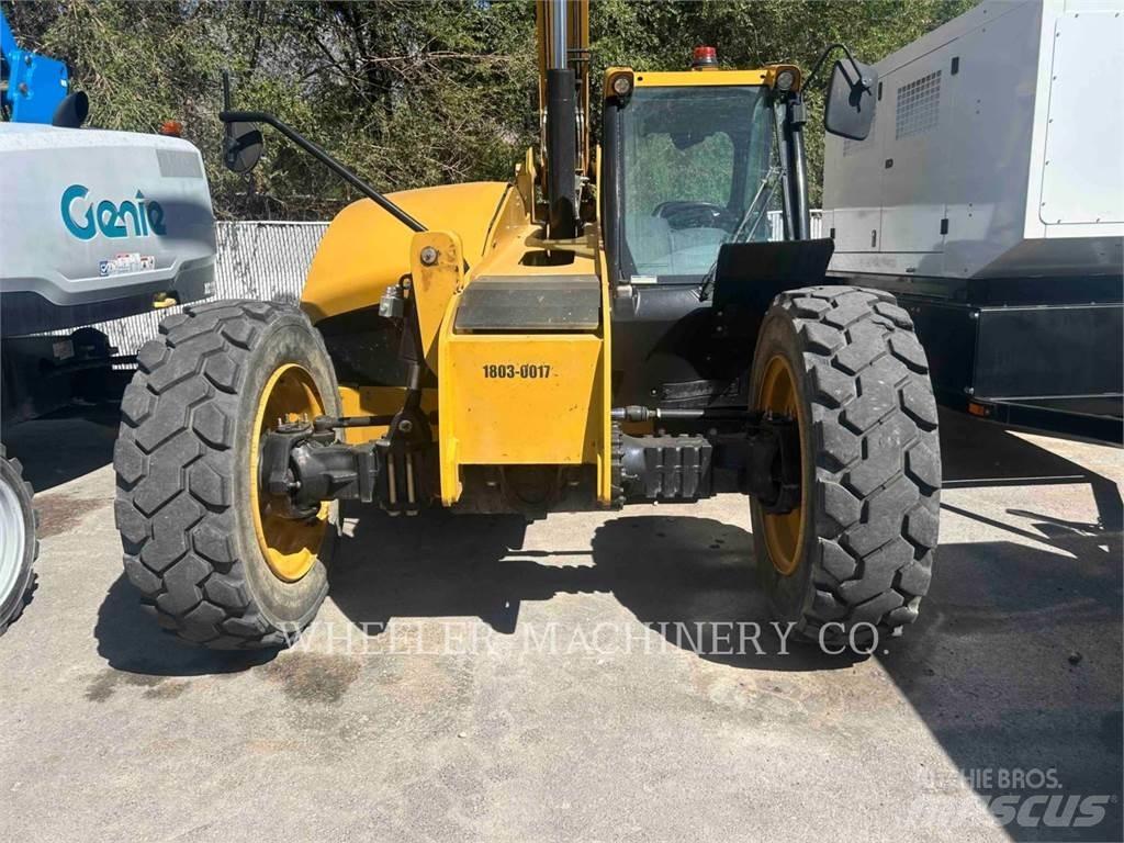 CAT TL943D CB Телескопічні навантажувачі