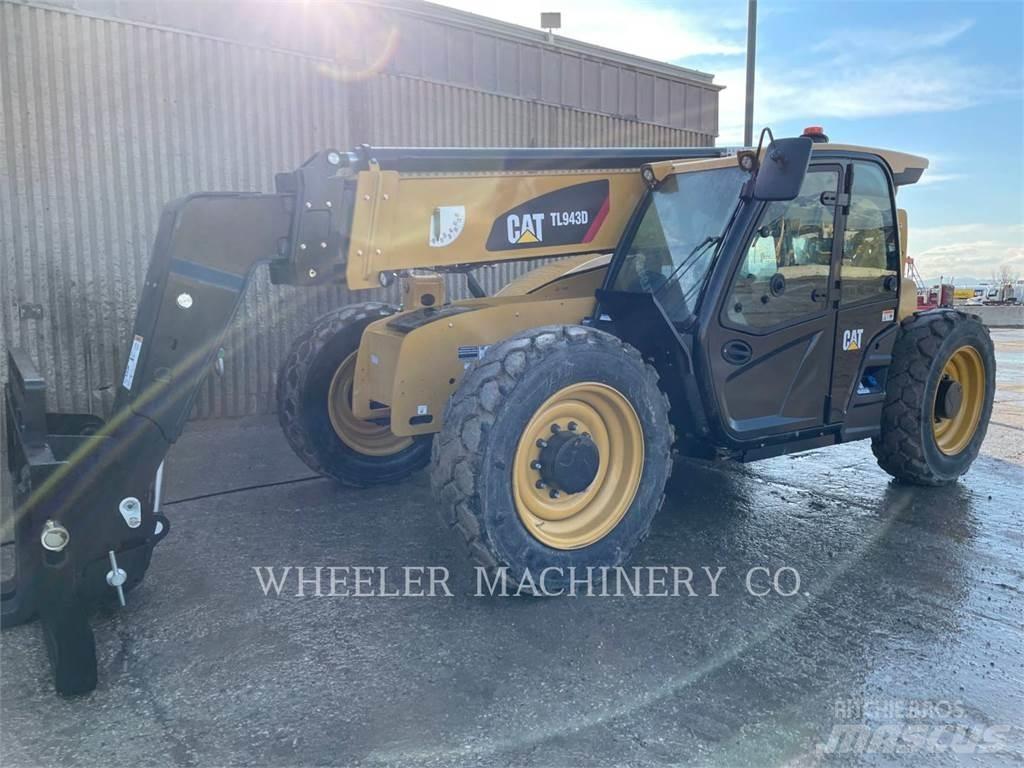 CAT TL943D CB Телескопічні навантажувачі