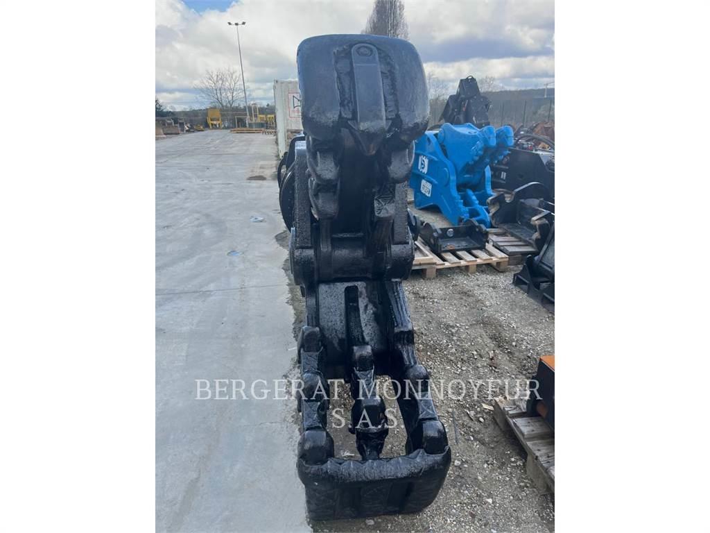 CAT VHC40/P325 Роздрібнювачі