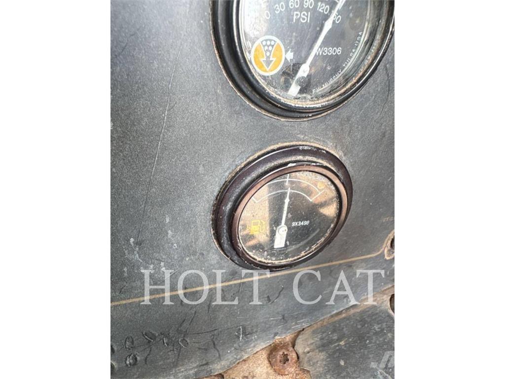 CAT W00 613C Скрепери