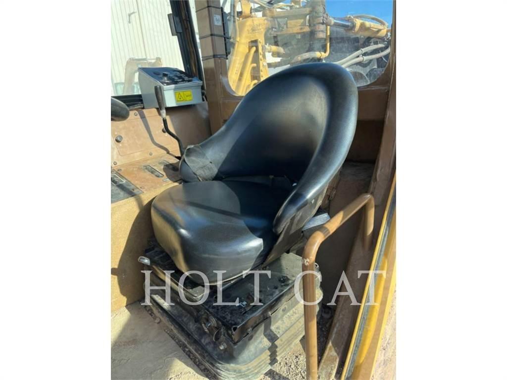 CAT W00 613C Скрепери