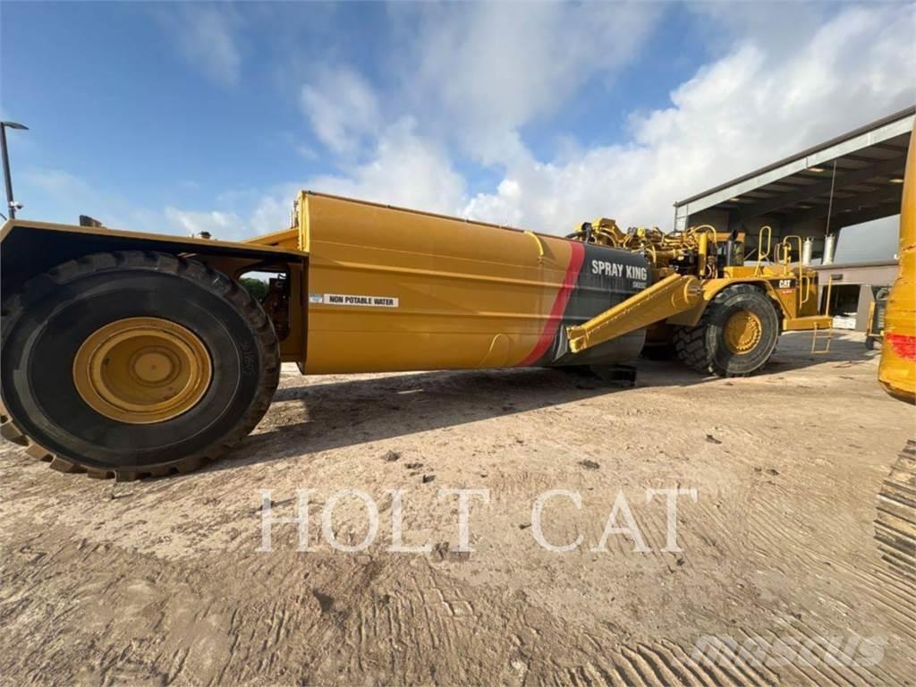 CAT W00 621G Скрепери