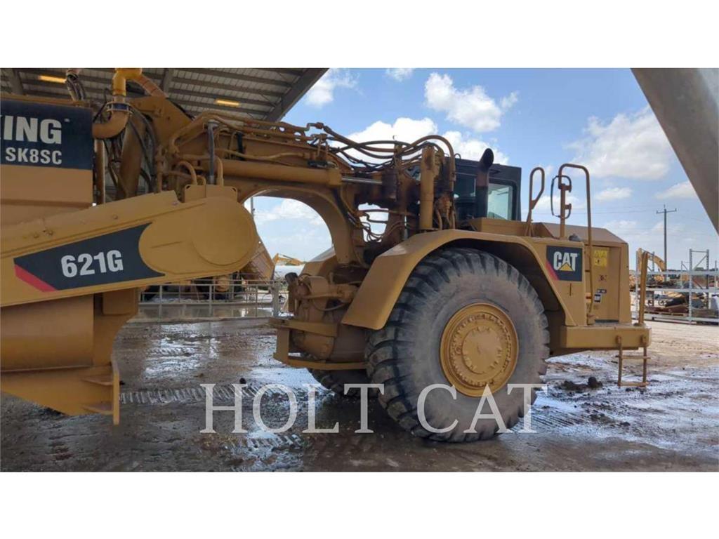 CAT W00 621G Скрепери