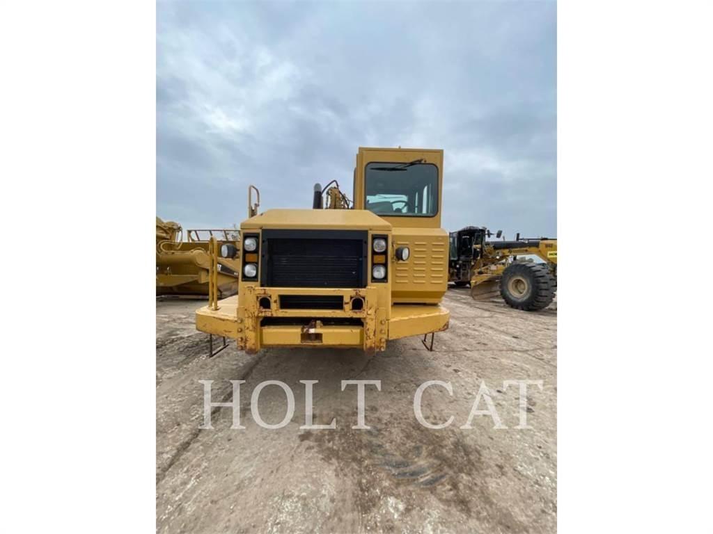 CAT W00 621G Скрепери