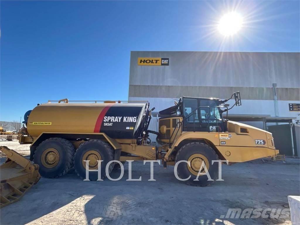 CAT W00 725 Вантажівки-цистерни