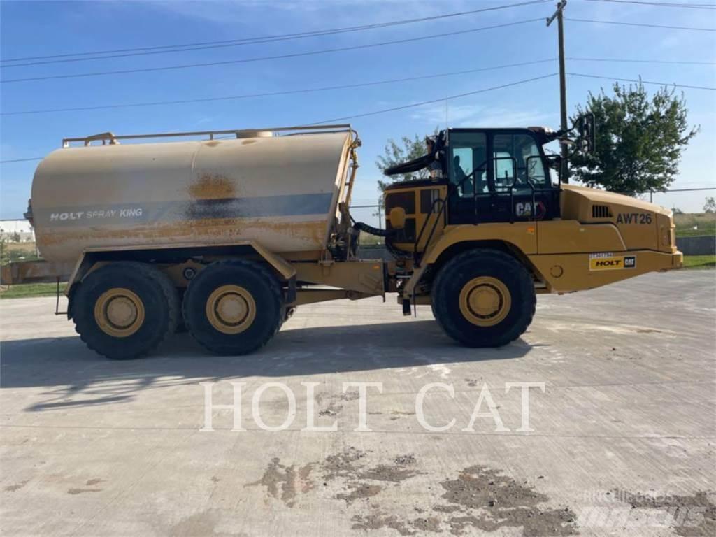 CAT W00 730 Вантажівки-цистерни