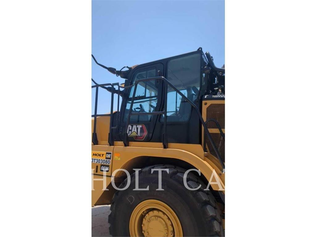 CAT W00 730 Зчленовані самоскиди