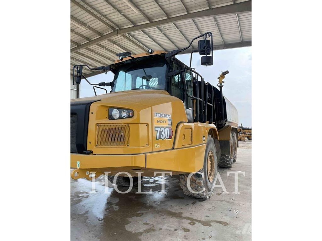 CAT W00 730 Вантажівки-цистерни