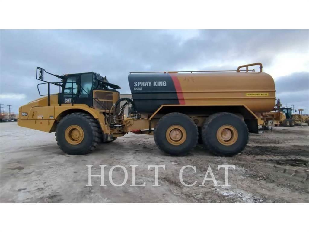 CAT W00 740 Вантажівки-цистерни
