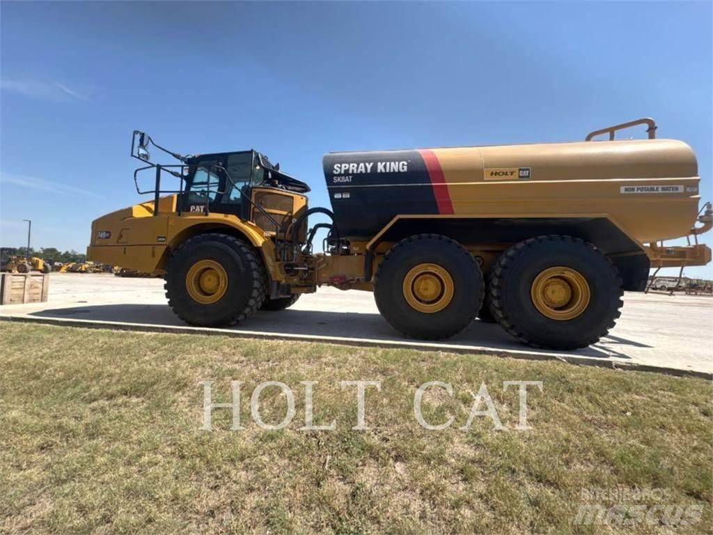 CAT W00 740GC Вантажівки-цистерни