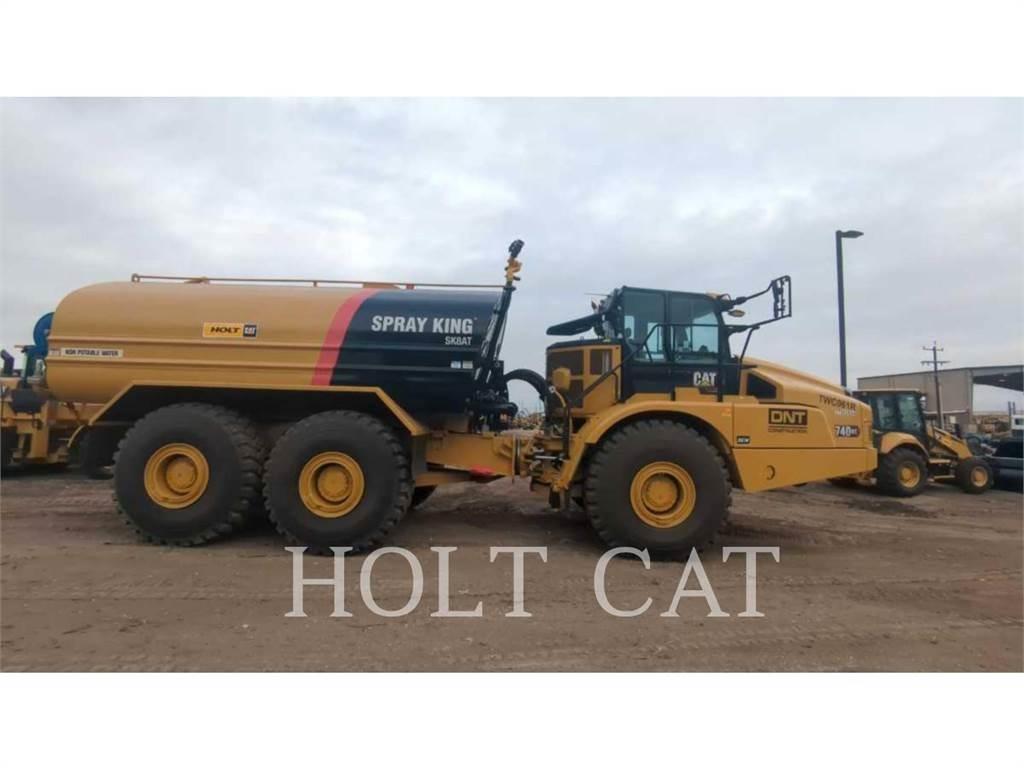 CAT W00 740GC Вантажівки-цистерни