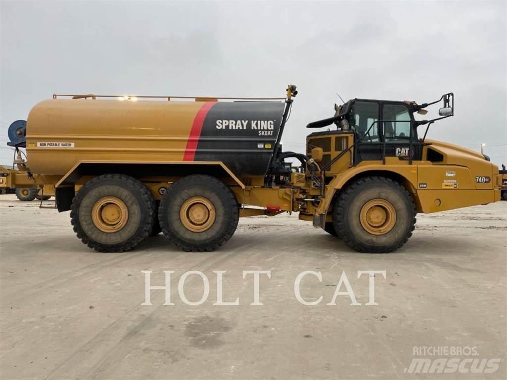 CAT W00 740GC Вантажівки-цистерни