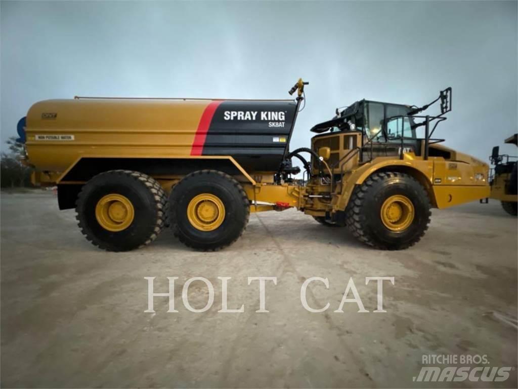 CAT W00 740GC Вантажівки-цистерни