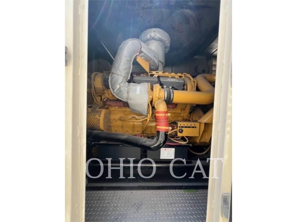 CAT XQ 800 Інші генератори