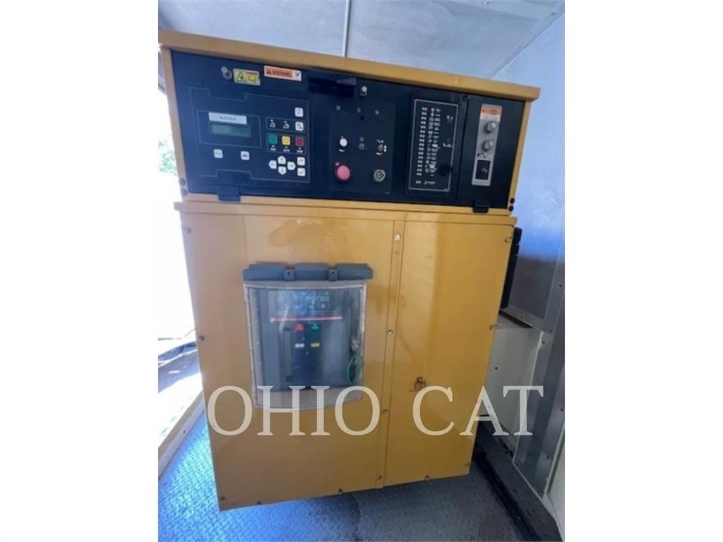 CAT XQ 800 Інші генератори
