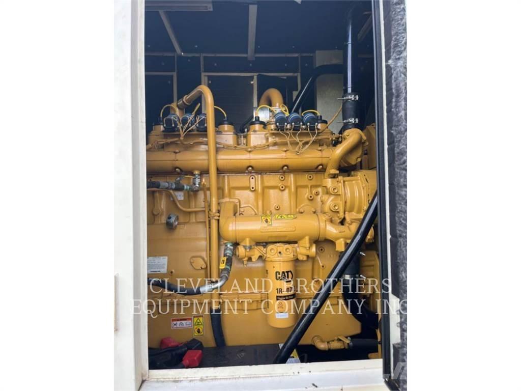 CAT XQG240 Інші генератори
