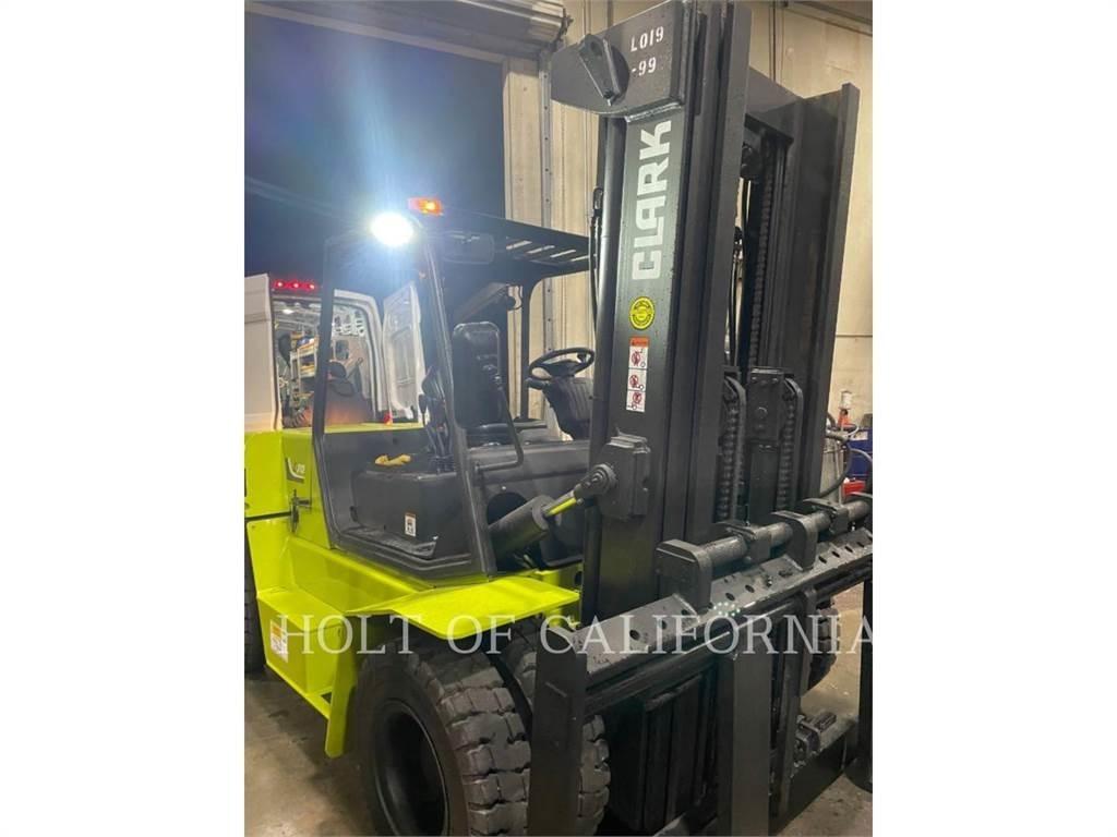 Clark C70D Дизельні навантажувачі