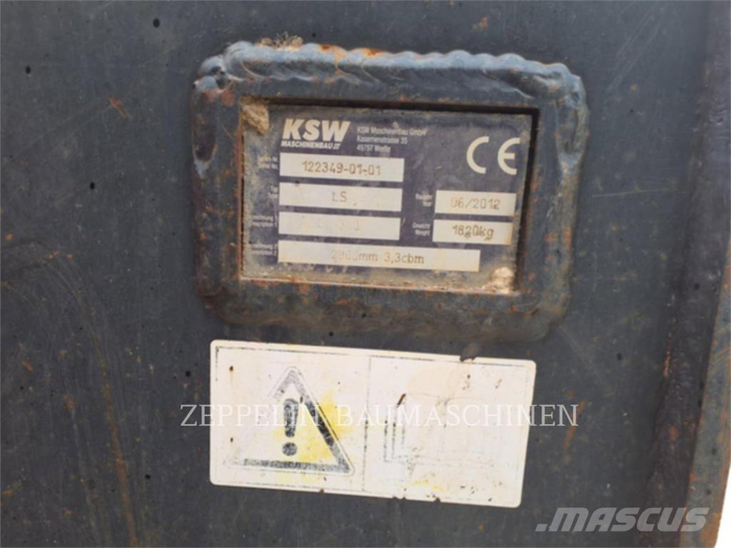 Doosan DL300 Фронтальні навантажувачі