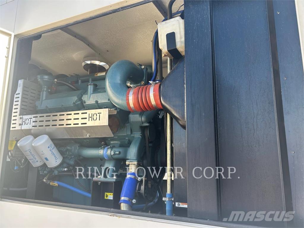 Doosan P180FE Промислові двигуни