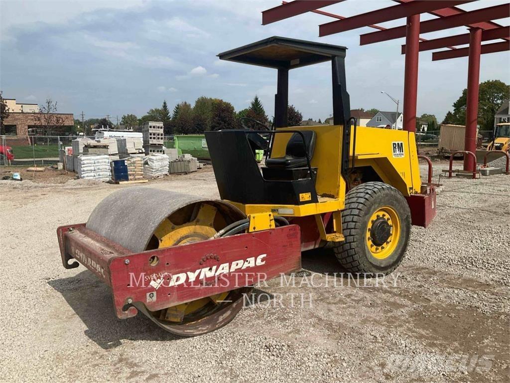 Dynapac CA151D Грунтові котки