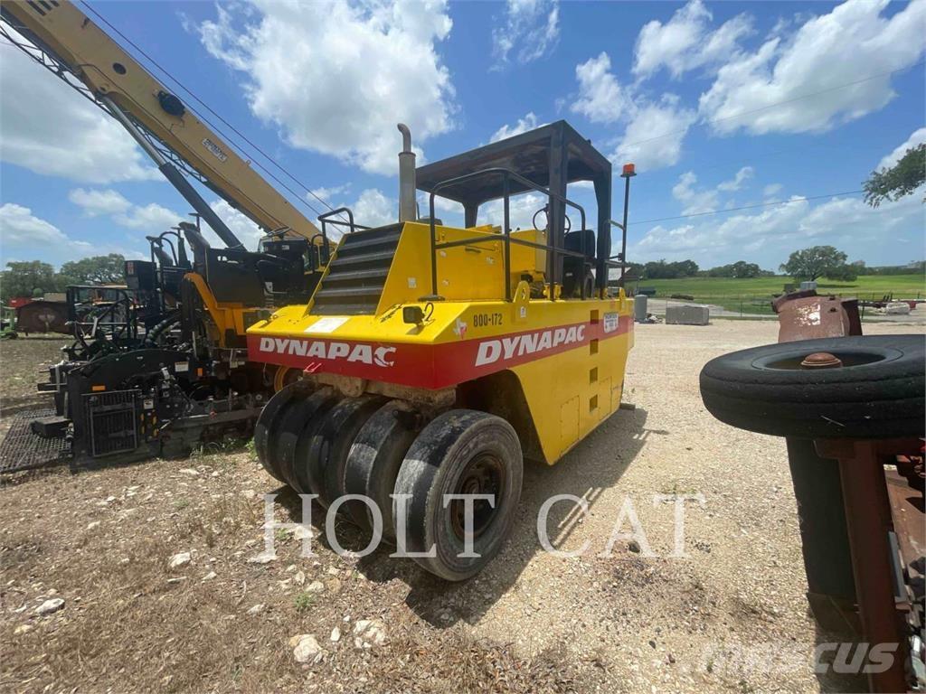 Dynapac CP271 Пневматичні катки