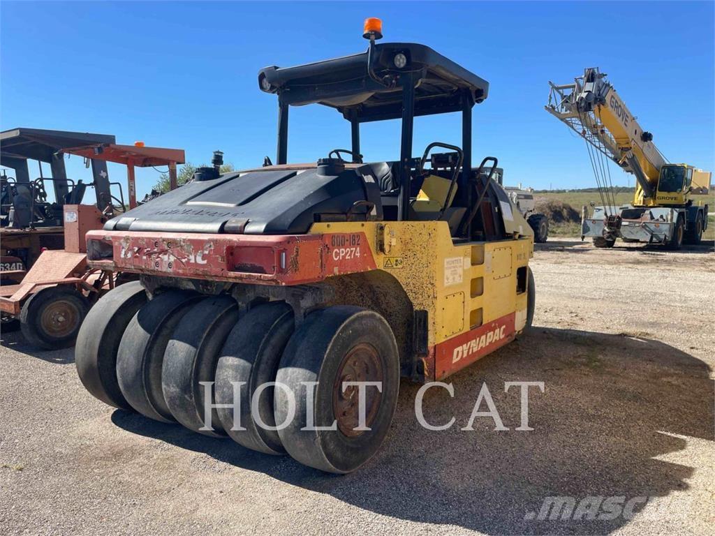 Dynapac CP274 Пневматичні катки