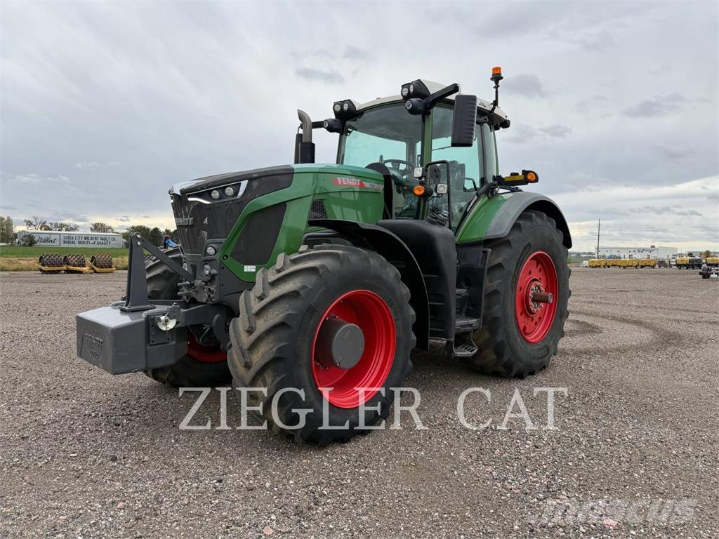 Fendt 930 VARIO Трактори