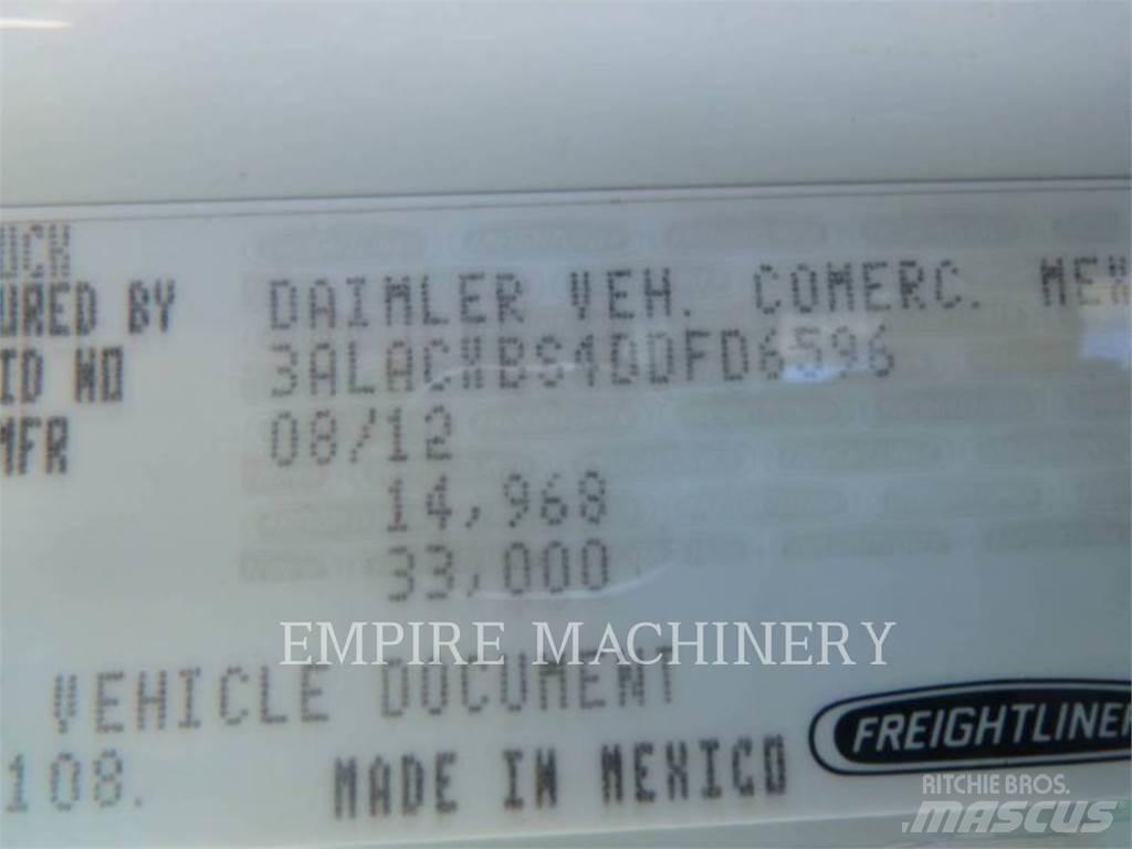 Freightliner 2K WT Вантажівки-цистерни