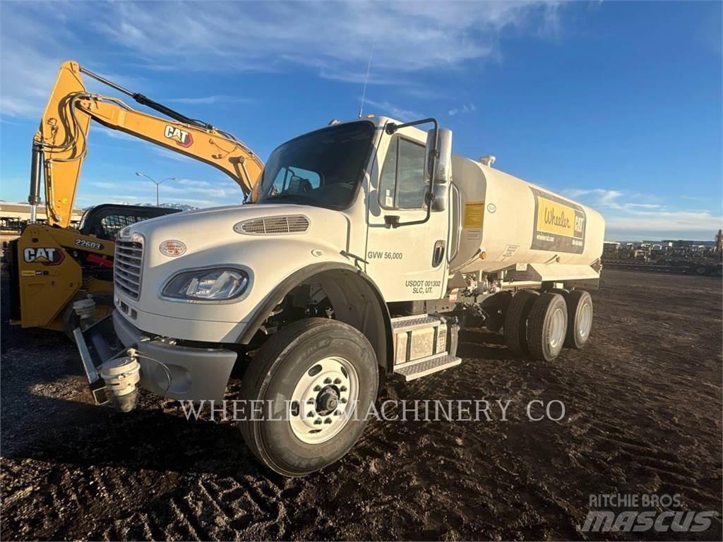 Freightliner WT4000 A Вантажівки-цистерни