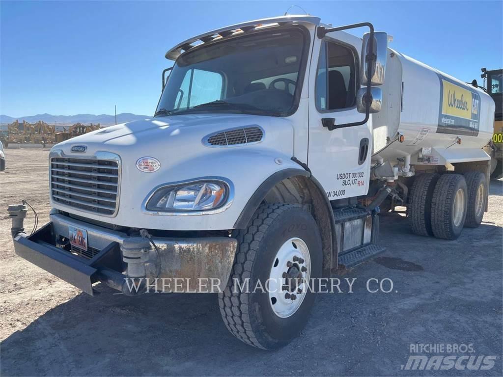 Freightliner WT4000 A Вантажівки-цистерни