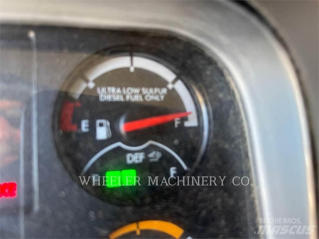 Freightliner WT4000 A Вантажівки-цистерни