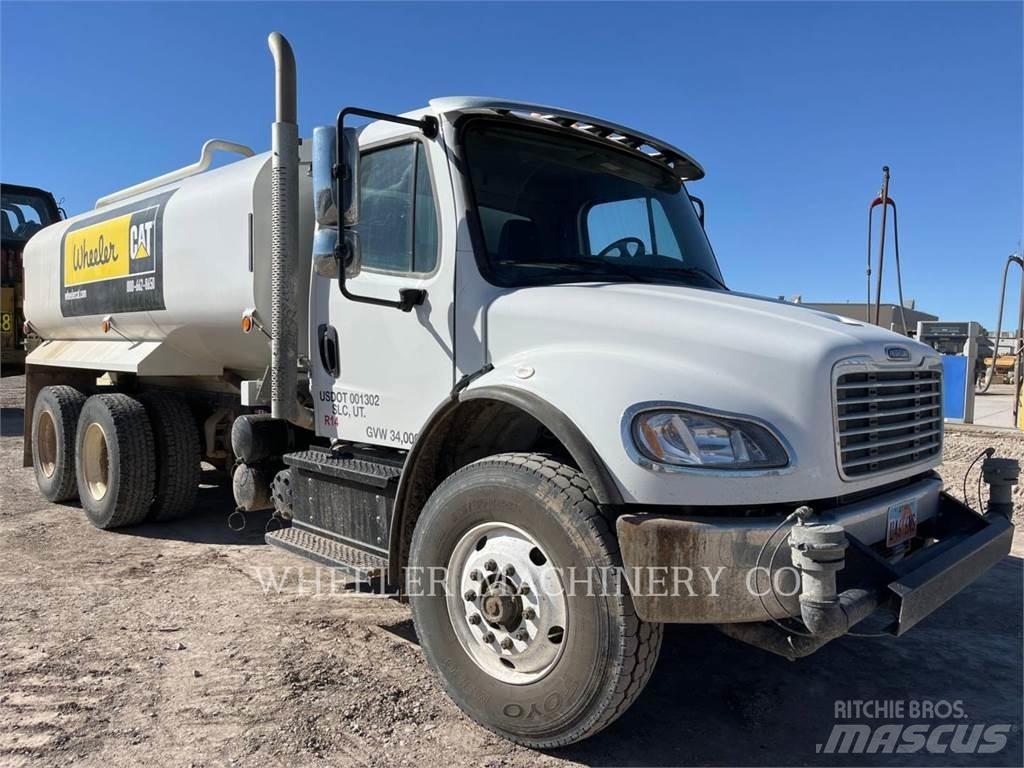Freightliner WT4000 A Вантажівки-цистерни