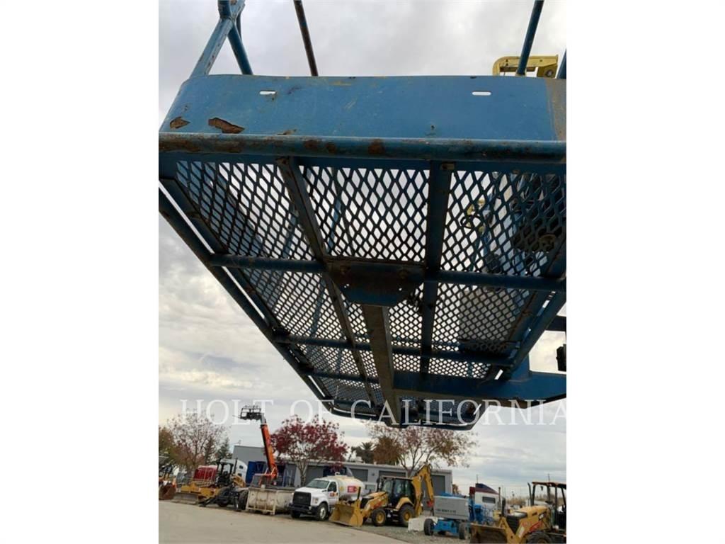 Genie BOOM S65 Колінчаті підйомники