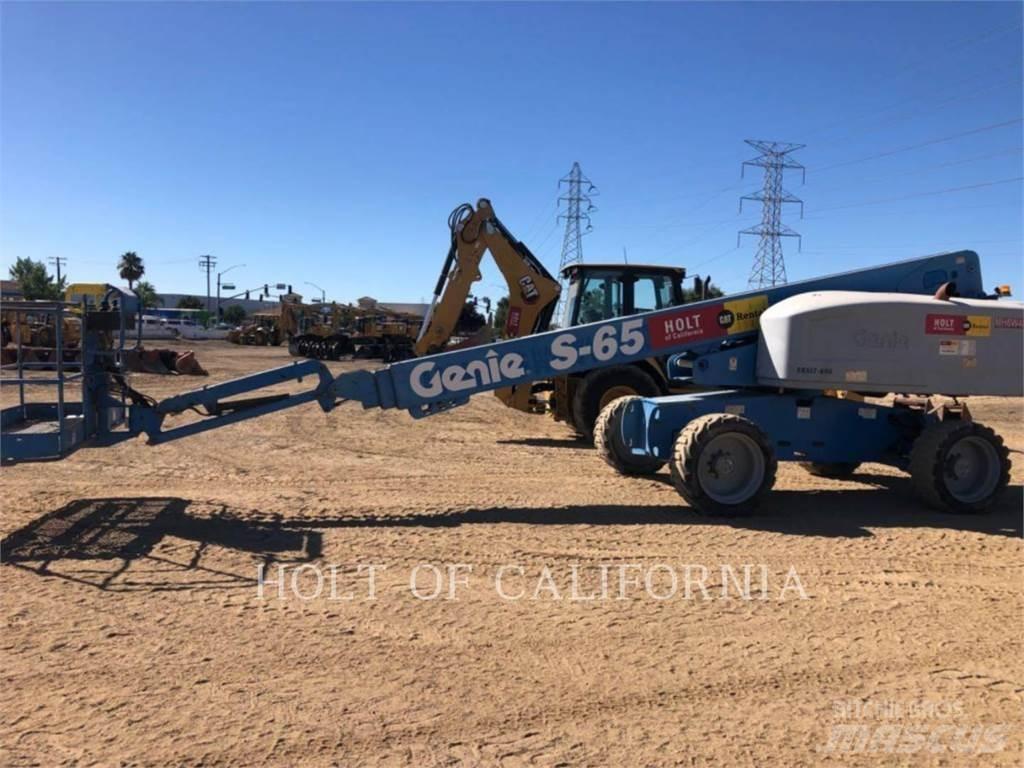 Genie BOOM S65 Колінчаті підйомники