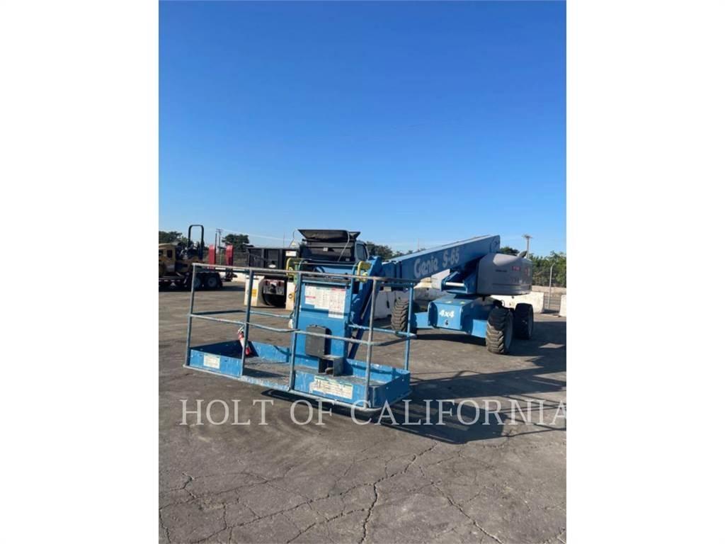 Genie BOOM S65 Колінчаті підйомники